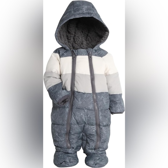Volcom Hooded Fleece Lined Baby Snowsuit NWT - Picture 1 of 14